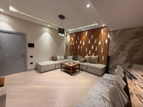 4 otaqlı mənzil, 160 m², 20 Yanvar: 365 000 ₼ 4