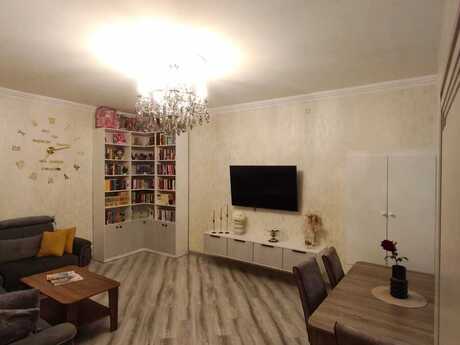 8 otaqlı həyət evi, 220 m², Bakıxanov: 260 000 ₼ 5