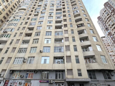 4 otaq · 154 m² · 9/16 mərtəbə, Elmlər Akademiyası