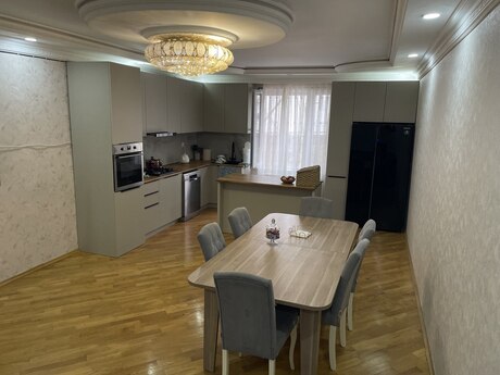 5 otaqlı həyət evi, 150 m², Bakıxanov: 188 000 ₼ 3