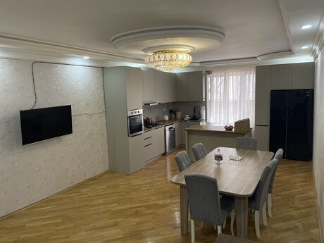 5 otaqlı həyət evi, 150 m², Bakıxanov: 188 000 ₼ 2
