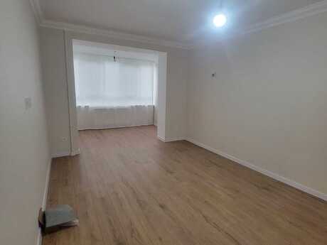 3-room apartment for rent, 80 m², İnşaatçılar: 750 ₼/mo 3