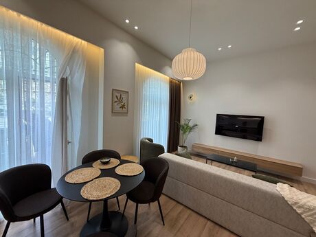 Объявление №6471483 - Баку, пос. Аг шехер, 3-комн., 100 м², 4/7 этаж