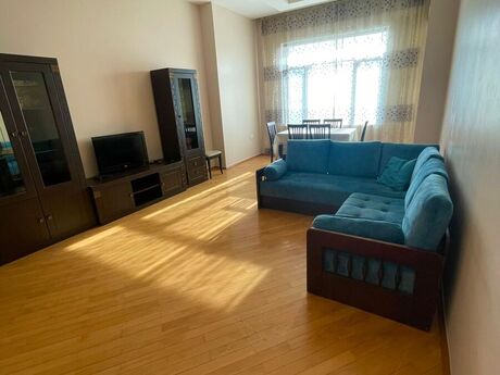 3 otaqlı mənzil, 135 m², Nizami: 410 000 ₼ 3
