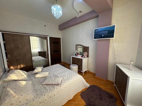 2-room apartment, 96 m², Memar Əcəmi: 260 000 ₼ 5
