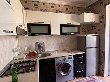 2 otaqlı mənzil, 60 m², 8 Noyabr: 200 000 ₼ 5