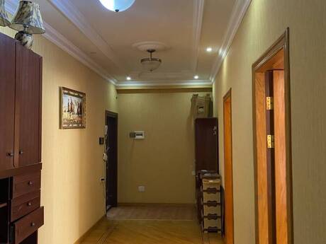 2-room apartment, 100 m², Nizami: 280 000 ₼ 5