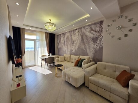 2-комн. · 68 m² · 14/15 этаж, Həzi Aslanov