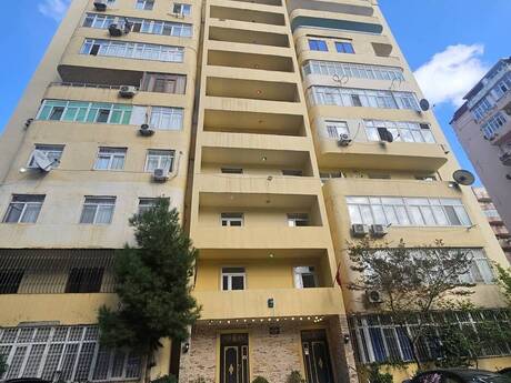 3 otaq · 127 m² · 11/12 mərtəbə, İnşaatçılar