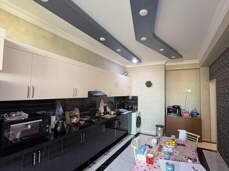 Kirayə 2 otaqlı mənzil, 100 m², Nəriman Nərimanov: 900 ₼/ay 2