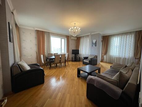 Kirayə 3 otaqlı mənzil, 120 m², Şah İsmayıl Xətai: 1 100 ₼/ay 2