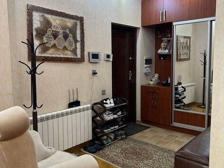 Объявление №6471851 - Баку, м. Элмляр Академиясы, 4-комн., 215 м², 5/16 этаж