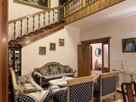 6 otaqlı həyət evi, 350 m², Bakıxanov: 1 100 000 ₼ 4
