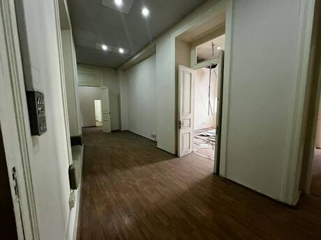 4 otaqlı mənzil, 200 m², Sahil: 920 000 ₼ 5