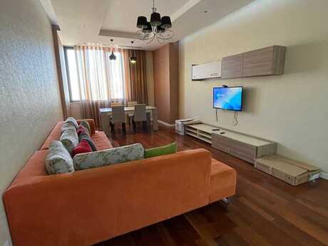 Kirayə 2 otaqlı mənzil, 70 m², Ağ şəhər: 1 600 ₼/ay 2
