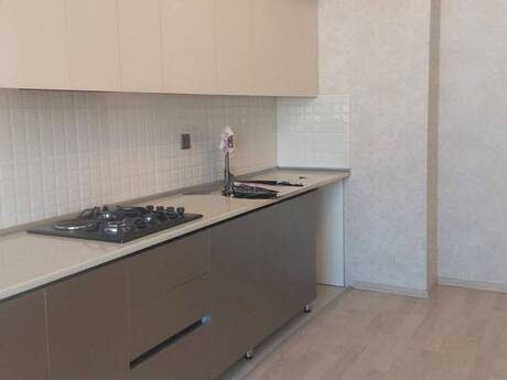 Elan №6471973 - Bakı, Elmlər Akademiyası m., 2 otaqlı, 105 m², 8/16 mərtəbə