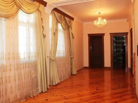 8 otaqlı həyət evi, 350 m², Novxanı: 380 000 ₼ 5