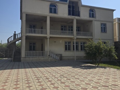 8 otaqlı həyət evi, 350 m², Novxanı: 380 000 ₼ 3