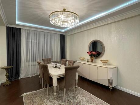 4-комнатная квартира, 146 м², 8-ci mikrorayon: 380 000 ₼ 3