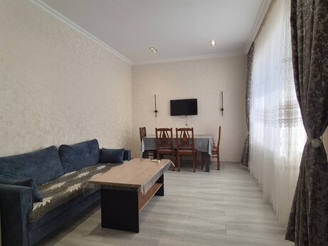 Buzovnada 4 otaqlı həyət evi kirayə verilir, 100 m², 650 AZN/ay, şəkil 4 / 12