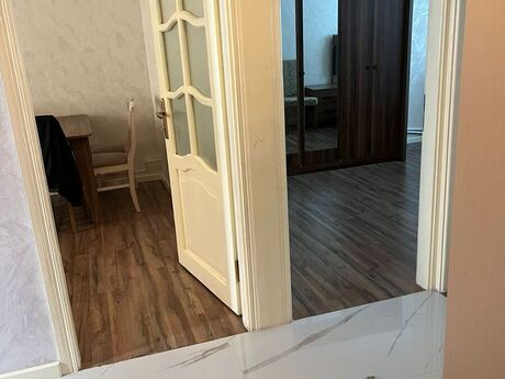 Аренда: 3-комнатная квартира, 60 м², Memar Əcəmi: 735 ₼/мес 4