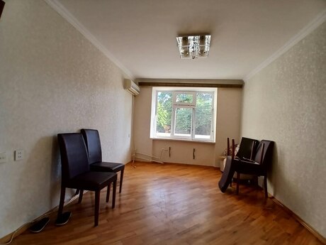Объявление №6472162 - Баку, м. Элмляр Академиясы, 2-комн., 45 м², 2/5 этаж