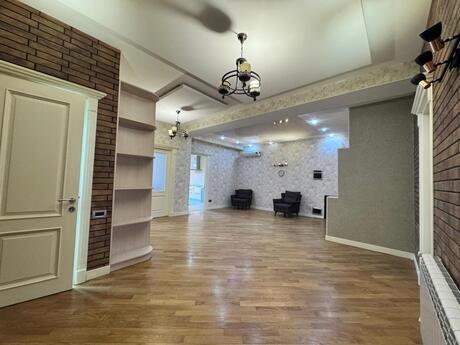 Kirayə 3 otaqlı mənzil, 154 m², 28 May: 1 600 ₼/ay 2