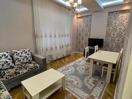Kirayə 2 otaqlı mənzil, 82 m², Nizami: 1 200 ₼/ay 2