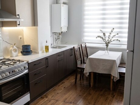 3 otaq · 72 m² · 1/5 mərtəbə, Həzi Aslanov
