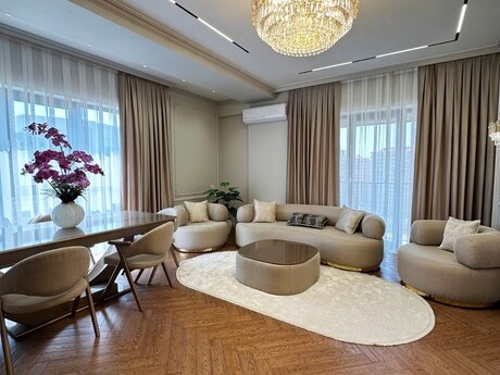 3 otaqlı mənzil, 130 m², BCR Khatai: 725 000 ₼ 2