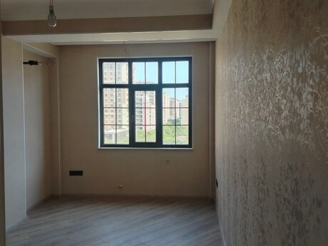 28 Mayda 3 otaqlı yeni tikili mənzil satılır, 80 m², 310 000 AZN, şəkil 5 / 12