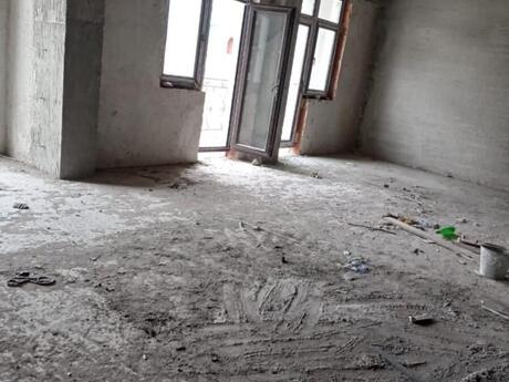2 otaqlı mənzil, 72 m², 28 May: 145 000 ₼ 4