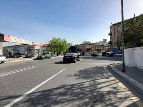 2 otaqlı mənzil, 72 m², 28 May: 145 000 ₼ 2