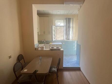 Kirayə 2 otaqlı mənzil, 67 m², Memar Əcəmi: 600 ₼/ay 3