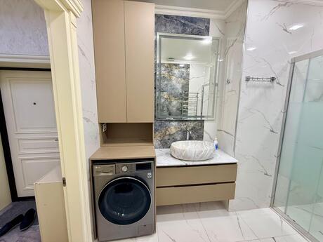 Kirayə 3 otaqlı mənzil, 135 m², Nərimanov: 2 000 ₼/ay 4