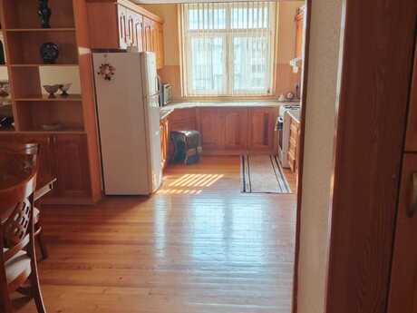 3 otaqlı mənzil, 80 m², 28 May: 279 000 ₼ 4