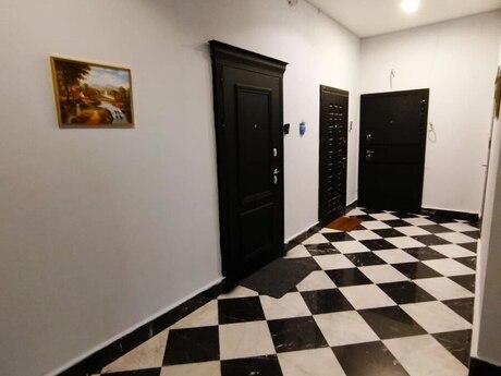 5 otaqlı mənzil, 280 m², İçəri Şəhər: 750 000 ₼ 2