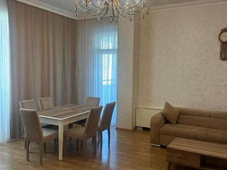 Kirayə 3 otaqlı mənzil, 140 m², 28 May: 1 450 ₼/ay 5