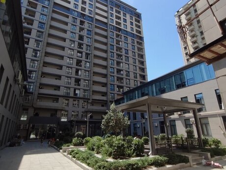 3-room apartment, 145 m², Pilot Həyat Residence: 465 000 ₼ 2