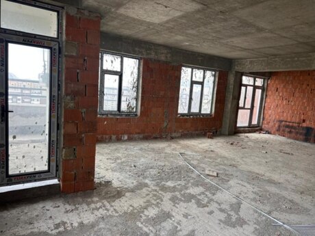 3 otaqlı mənzil, 145 m², 28 May: 390 000 ₼ 4