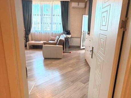 2-room apartment, 65 m², Nizami: 245 000 ₼ 4