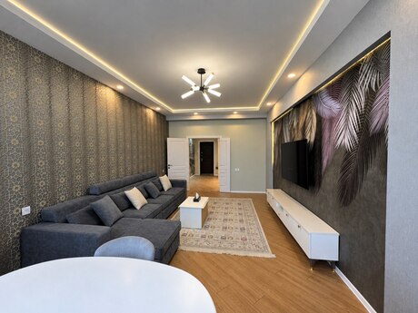 3 otaqlı mənzil, 128 m², Elmlər Akademiyası: 370 000 ₼ 2