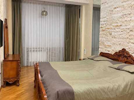 3 otaqlı mənzil, 135 m², Qara Qarayev: 320 000 ₼ 2