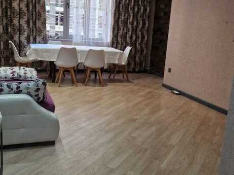 Kirayə 3 otaqlı mənzil, 110 m², 28 May: 1 248 ₼/ay 3
