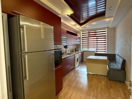 Kirayə 3 otaqlı mənzil, 130 m², Şah İsmayıl Xətai: 1 400 ₼/ay 4
