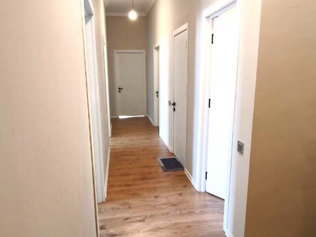 4-room apartment, 130 m², 8 Noyabr: 340 000 ₼ 5