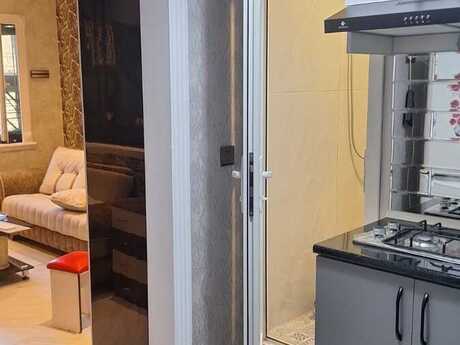 İçəri Şəhərdə 1 otaqlı köhnə tikili mənzil satılır, 21 m², 110 000 AZN, şəkil 5 / 6