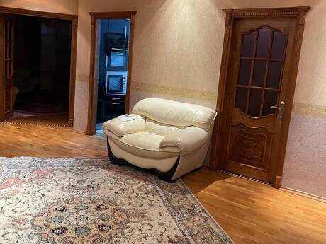 Elan №6472568 - Bakı, İnşaatçılar m., 3 otaqlı, 117 m², 8/11 mərtəbə
