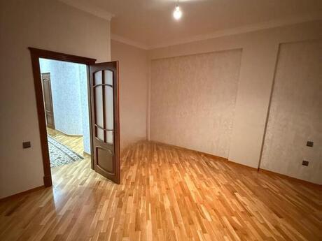 Объявление №6472579 - Баку, Наримановский  р., 4-комн., 175 м², 11/15 этаж