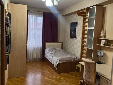 Kirayə 4 otaqlı mənzil, 210 m², Şah İsmayıl Xətai: 1 600 ₼/ay 5